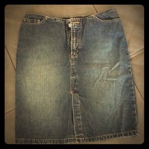 Denim skirt